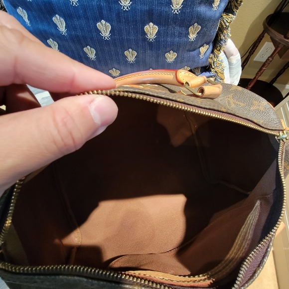 Louis Vuitton Monogram Heritage Speedy 30 - Picture 8 of 10